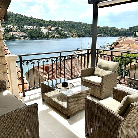 Apartments Boris Smokvica  ภายนอก รูปภาพ